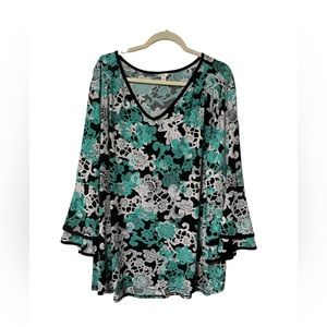 Est 1946 women’s plus size top